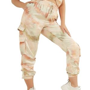 Guess smoked pearl tie dye cargo jogger New with tag L